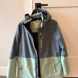 Women's Two-Tone Ski & Snow Jacket